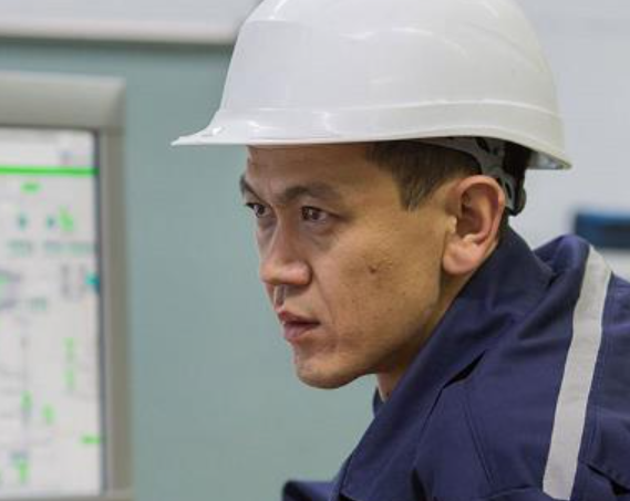 SMR/AMR : Conduct Nuclear Safety Studies Answering the Authorities