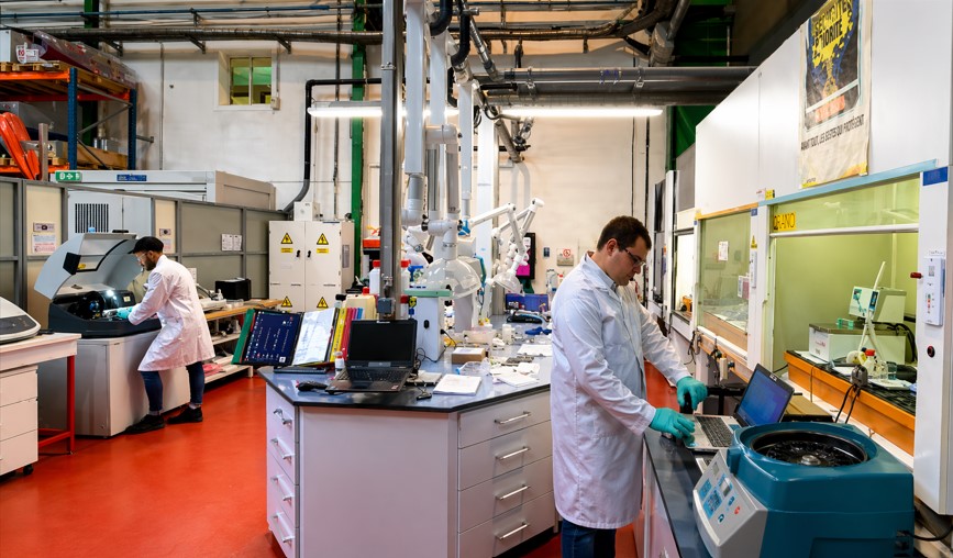 SMR/AMR: Supporting the development of molten salt reactors